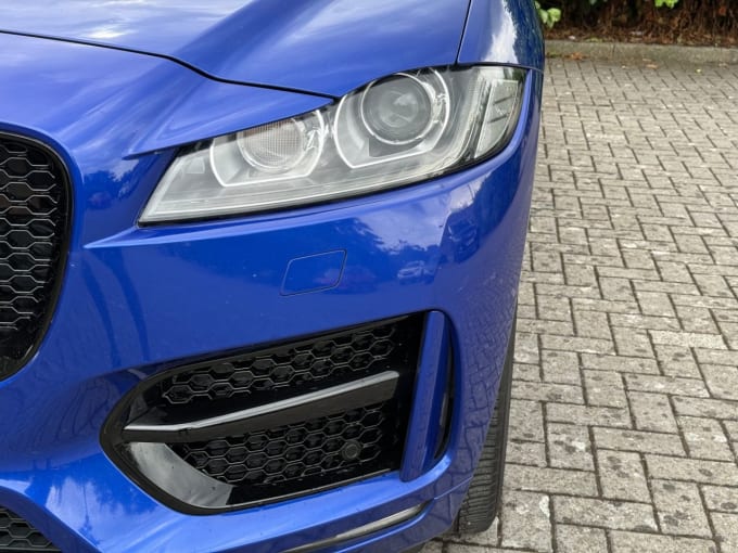 2025 Jaguar F-pace