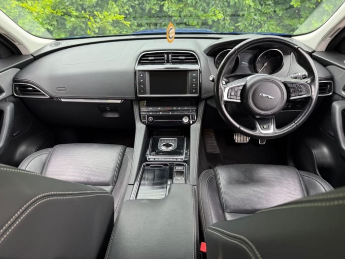 2025 Jaguar F-pace