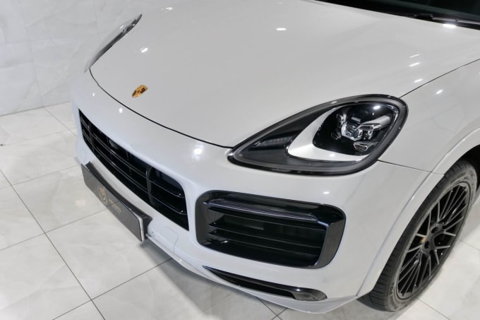 2023 Porsche Cayenne