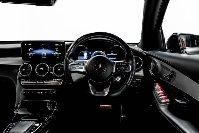 2025 Mercedes-benz Glc-class