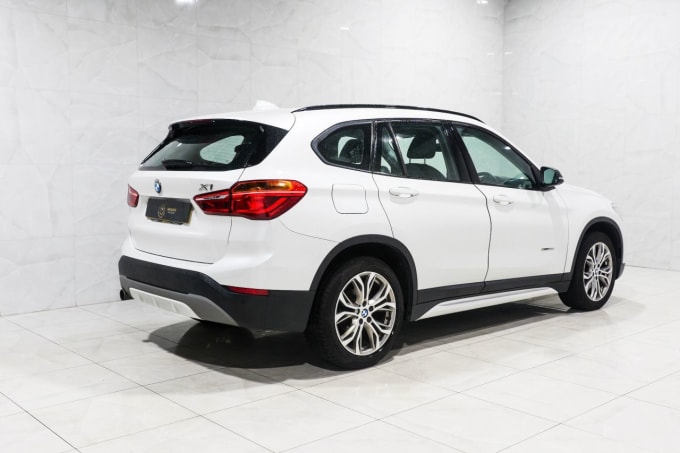 2024 BMW X1