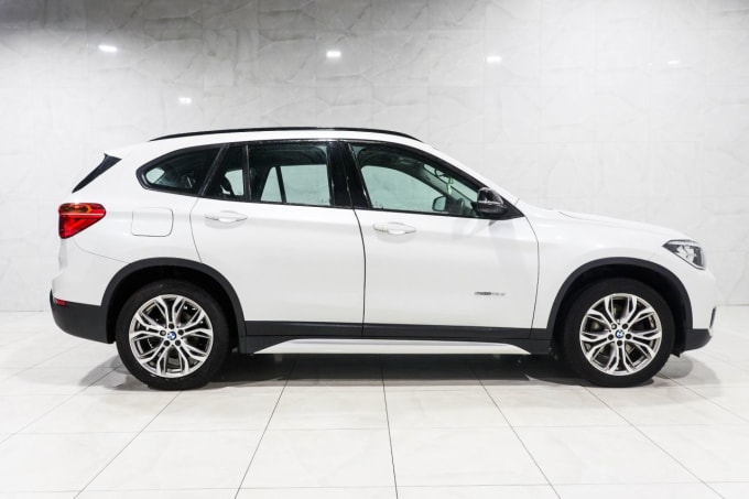 2024 BMW X1