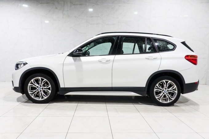 2024 BMW X1