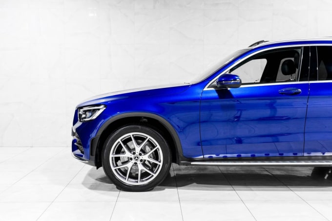 2025 Mercedes-benz Glc-class