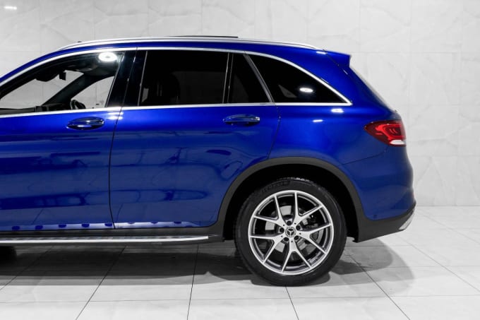 2025 Mercedes-benz Glc-class