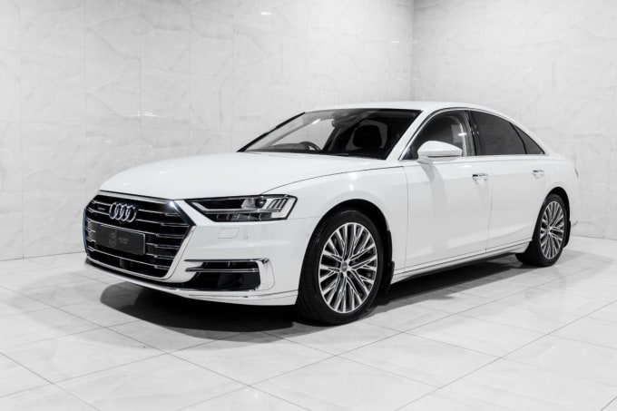 2024 Audi A8