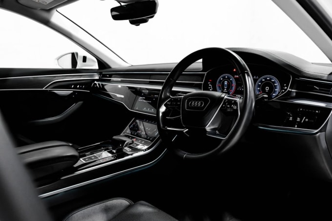 2024 Audi A8