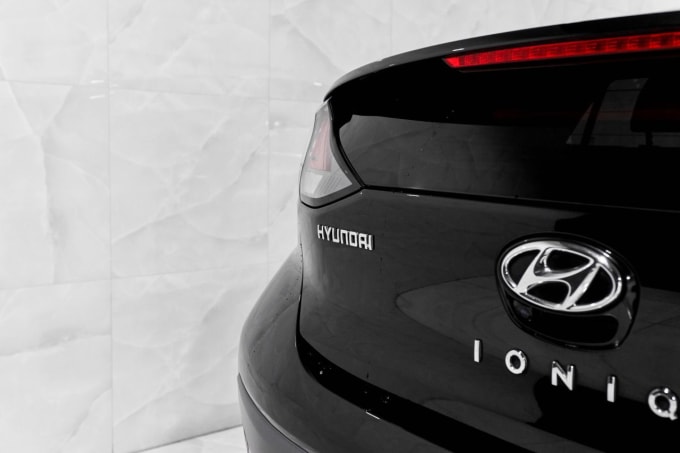 2024 Hyundai Ioniq