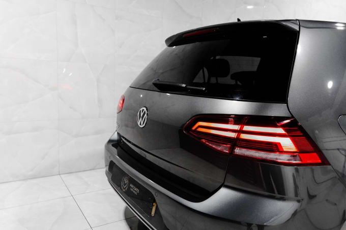 2024 Volkswagen Golf