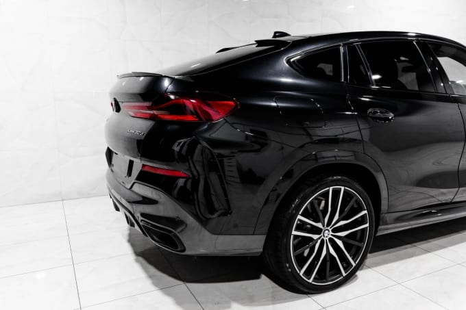 2025 BMW X6