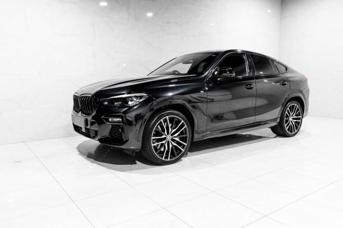 2025 BMW X6