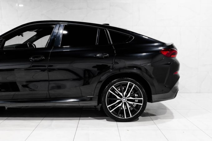 2025 BMW X6