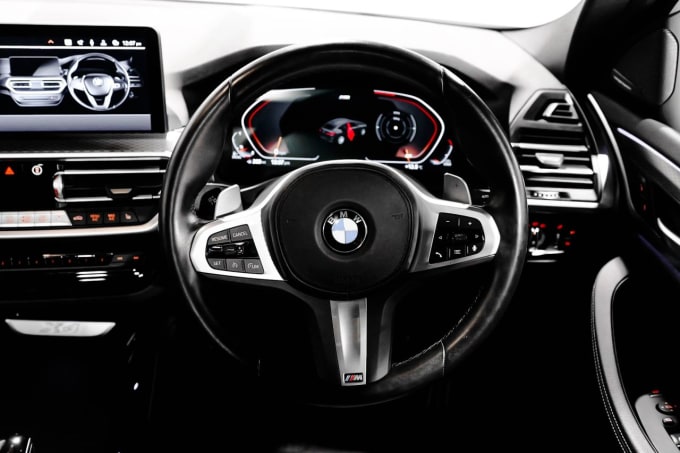 2025 BMW X4