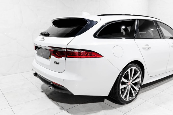 2025 Jaguar Xf