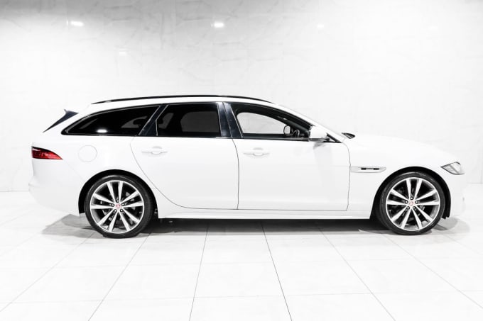 2025 Jaguar Xf