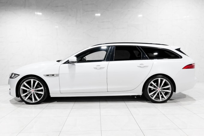 2025 Jaguar Xf