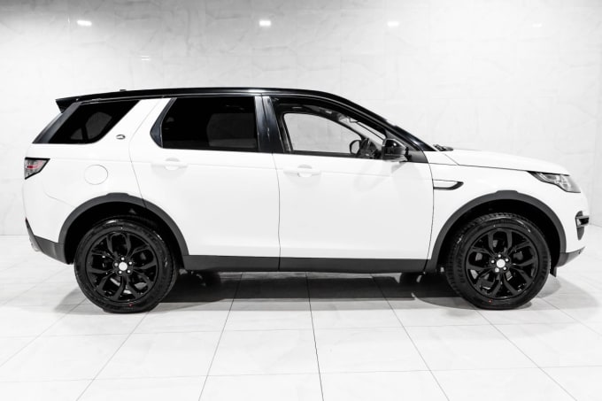 2025 Land Rover Discovery Sport