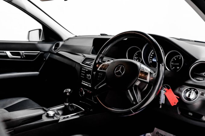 2025 Mercedes-benz C-class