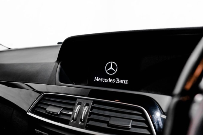 2025 Mercedes-benz C-class