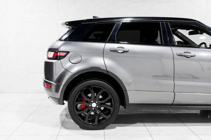 2025 Land Rover Range Rover Evoque