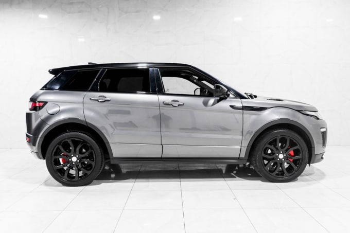 2025 Land Rover Range Rover Evoque