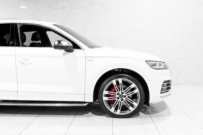 2025 Audi Sq5