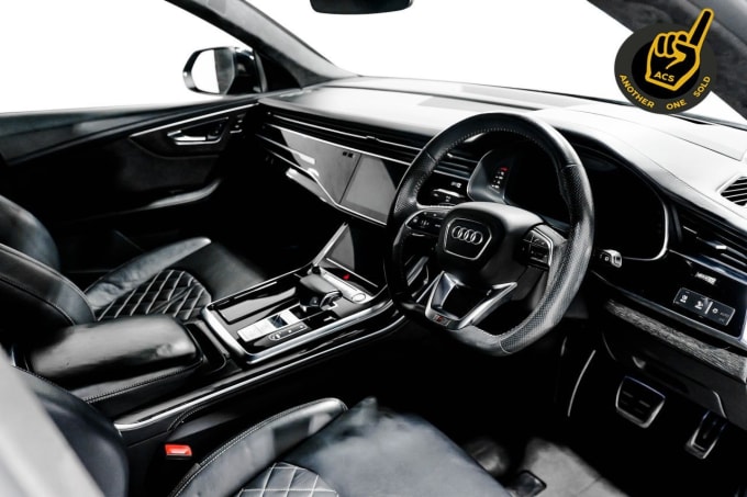 2025 Audi Q8