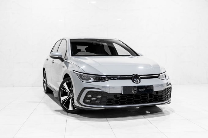 2025 Volkswagen Golf