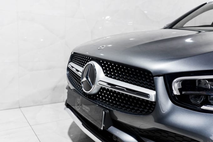 2025 Mercedes-benz Glc