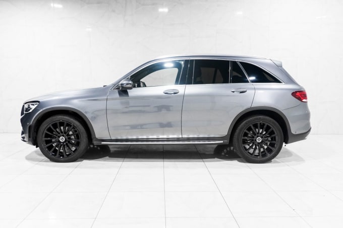 2025 Mercedes-benz Glc