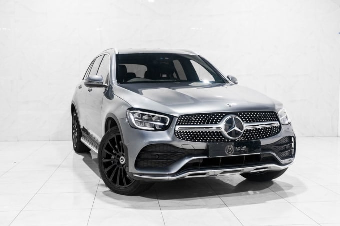 2025 Mercedes-benz Glc