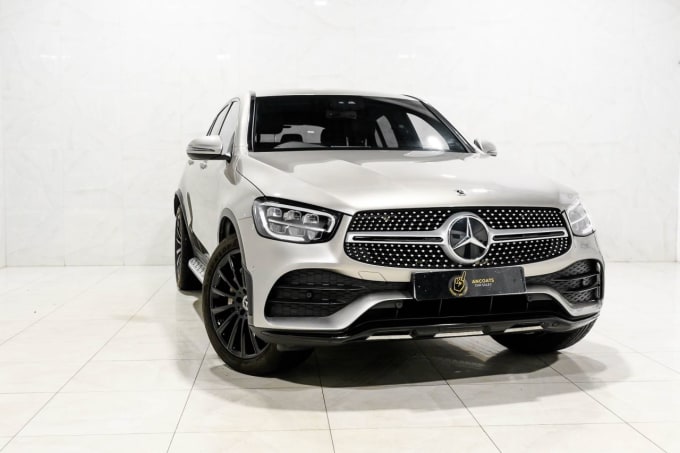 2025 Mercedes-benz Glc