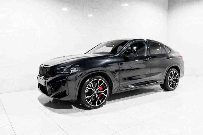 2025 BMW X4 M