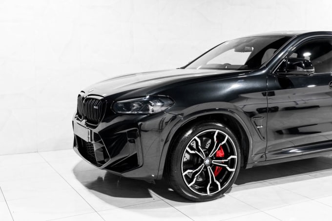 2025 BMW X4 M