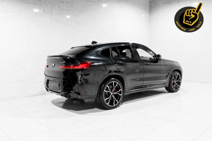 2025 BMW X4 M