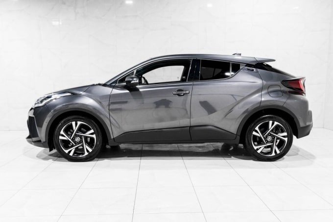 2025 Toyota C-hr