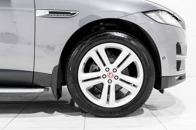 2016 Jaguar F-pace