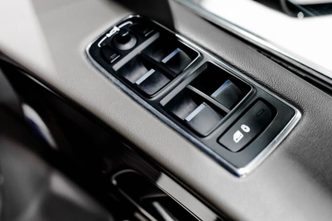2016 Jaguar F-pace