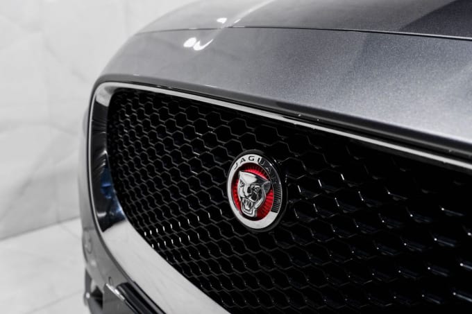2016 Jaguar F-pace