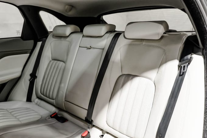 2016 Jaguar F-pace