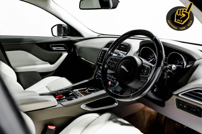 2016 Jaguar F-pace