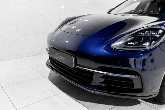 2025 Porsche Panamera