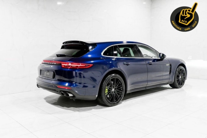 2025 Porsche Panamera