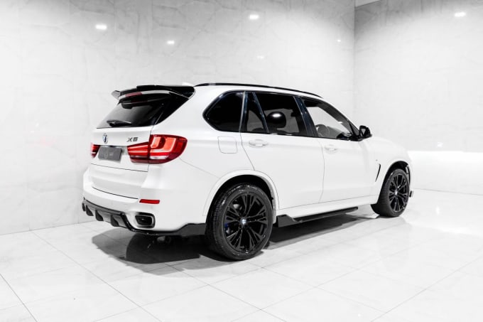 2025 BMW X5