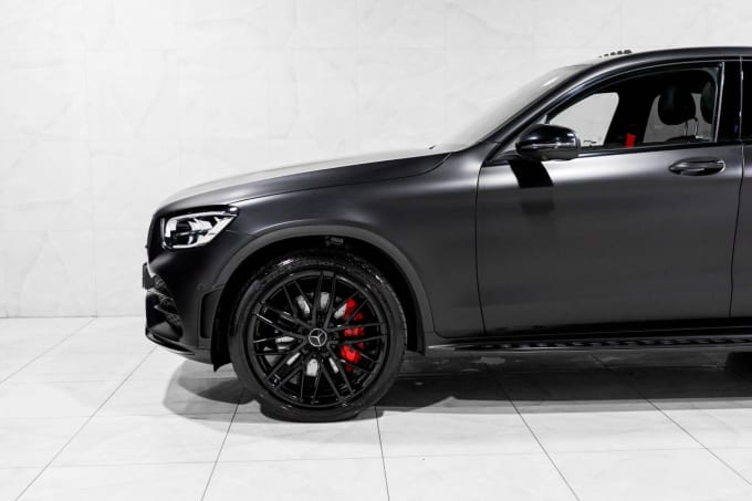 2025 Mercedes-benz Glc