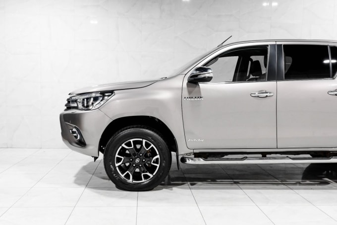 2025 Toyota Hi-lux