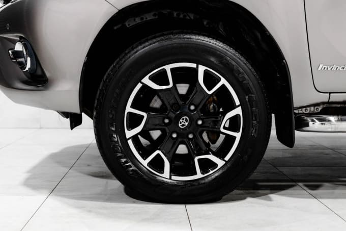 2025 Toyota Hi-lux