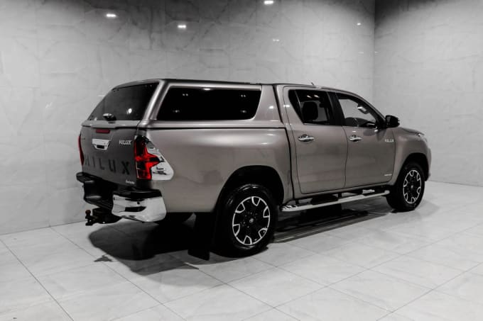 2025 Toyota Hi-lux