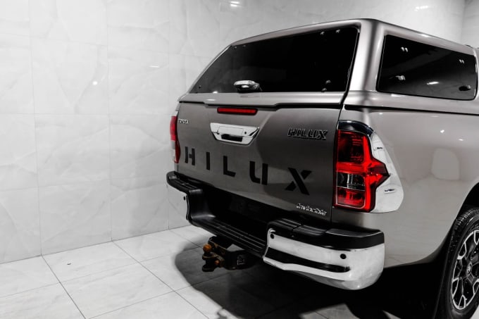 2025 Toyota Hi-lux