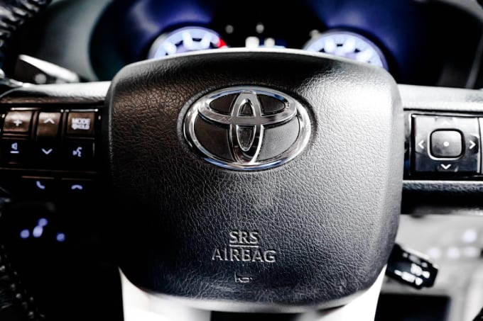 2025 Toyota Hi-lux